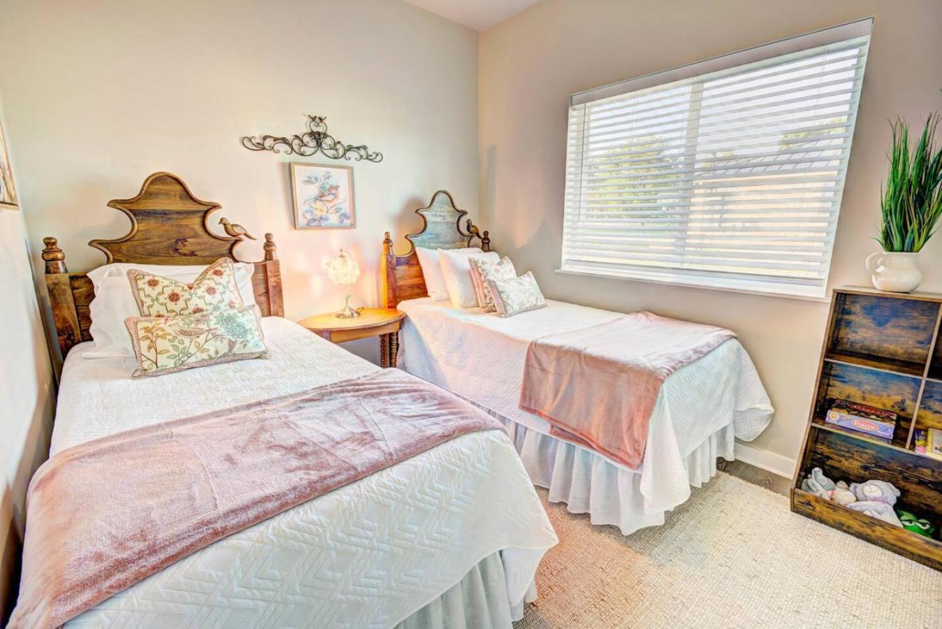 The Lodge At Little Ranches Central Sleeps 26 윔벌리 외부 사진