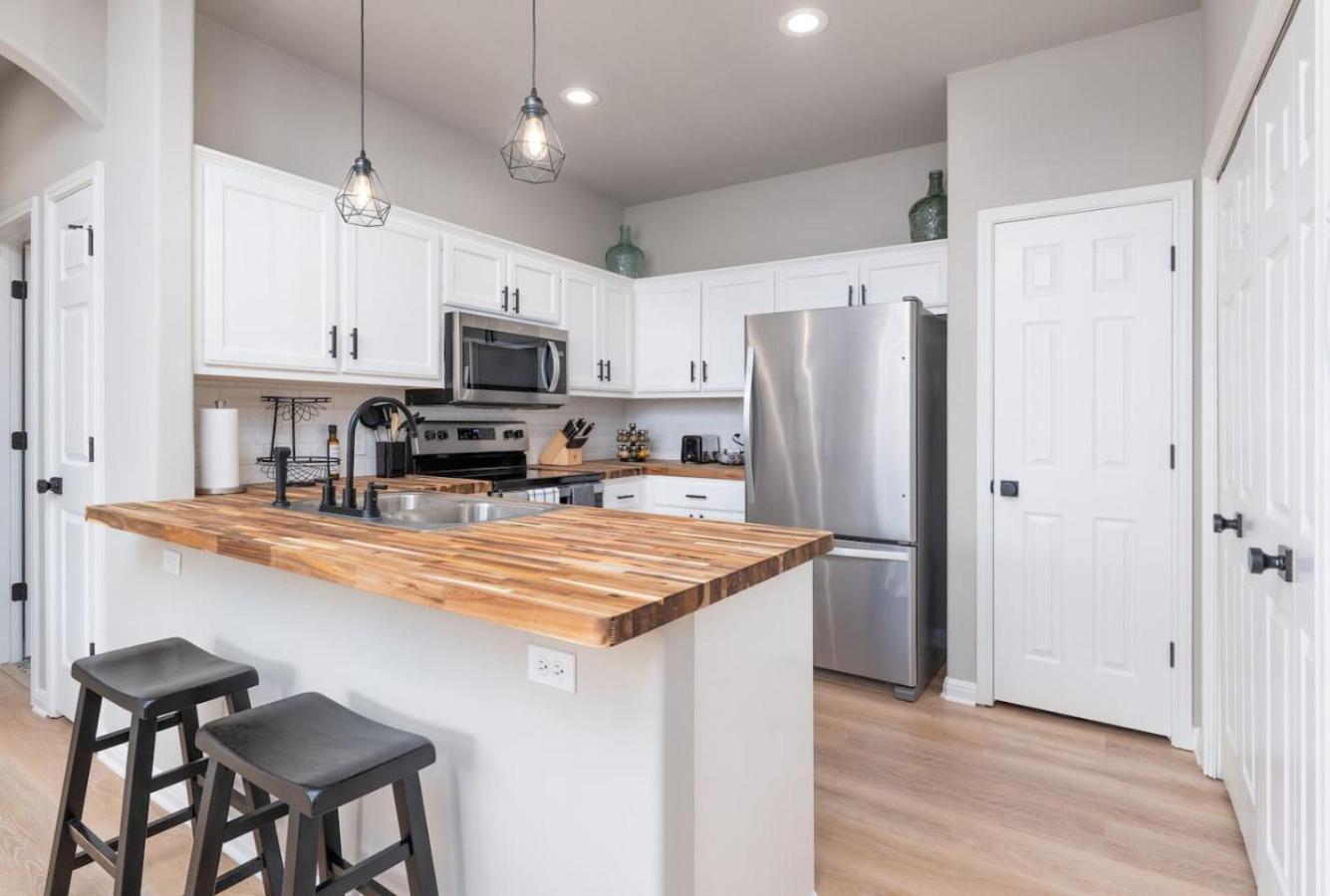 The Lodge At Little Ranches Central Sleeps 26 윔벌리 외부 사진