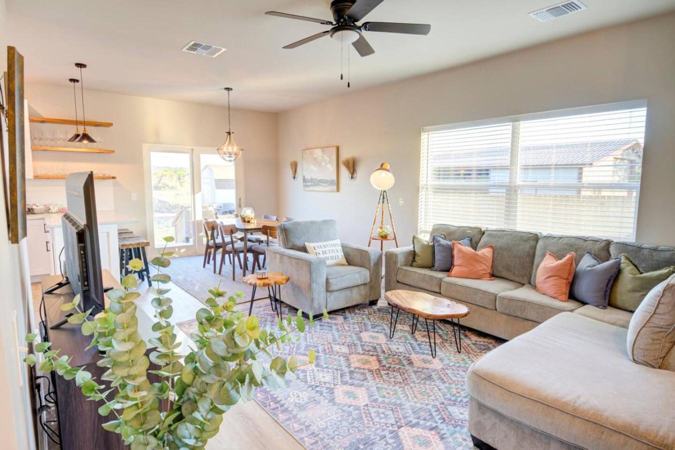 The Lodge At Little Ranches Central Sleeps 26 윔벌리 외부 사진